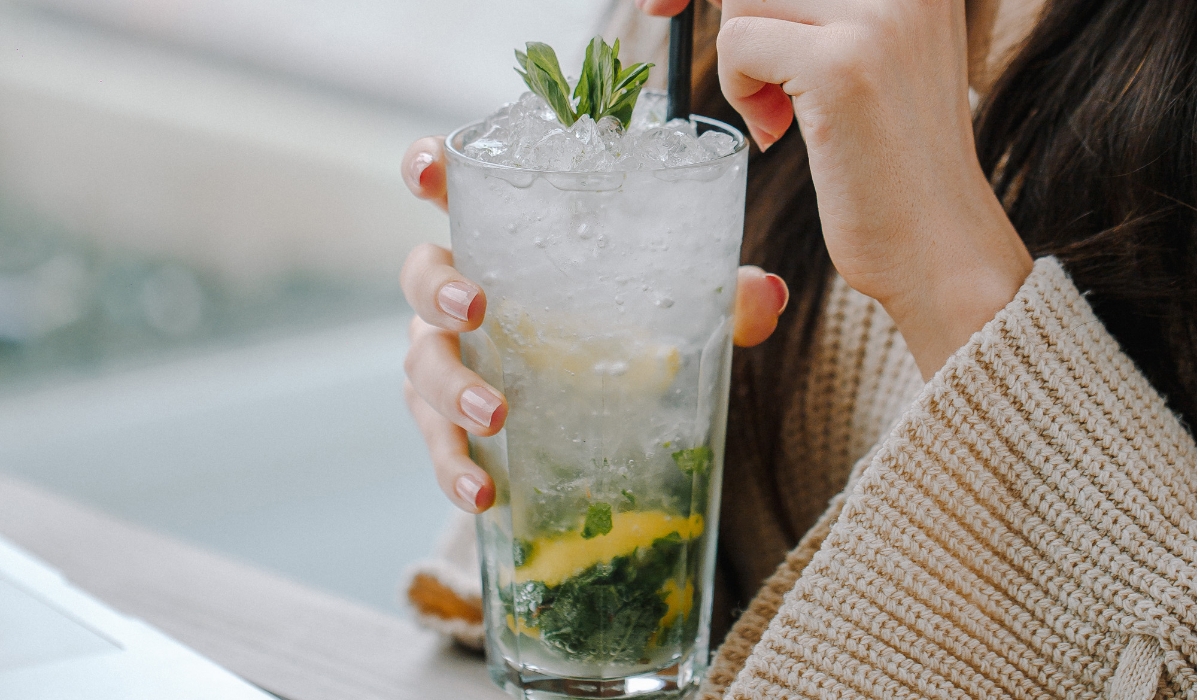 Leia mais sobre o artigo 3 drinks para preparar com seu espumante Vēda